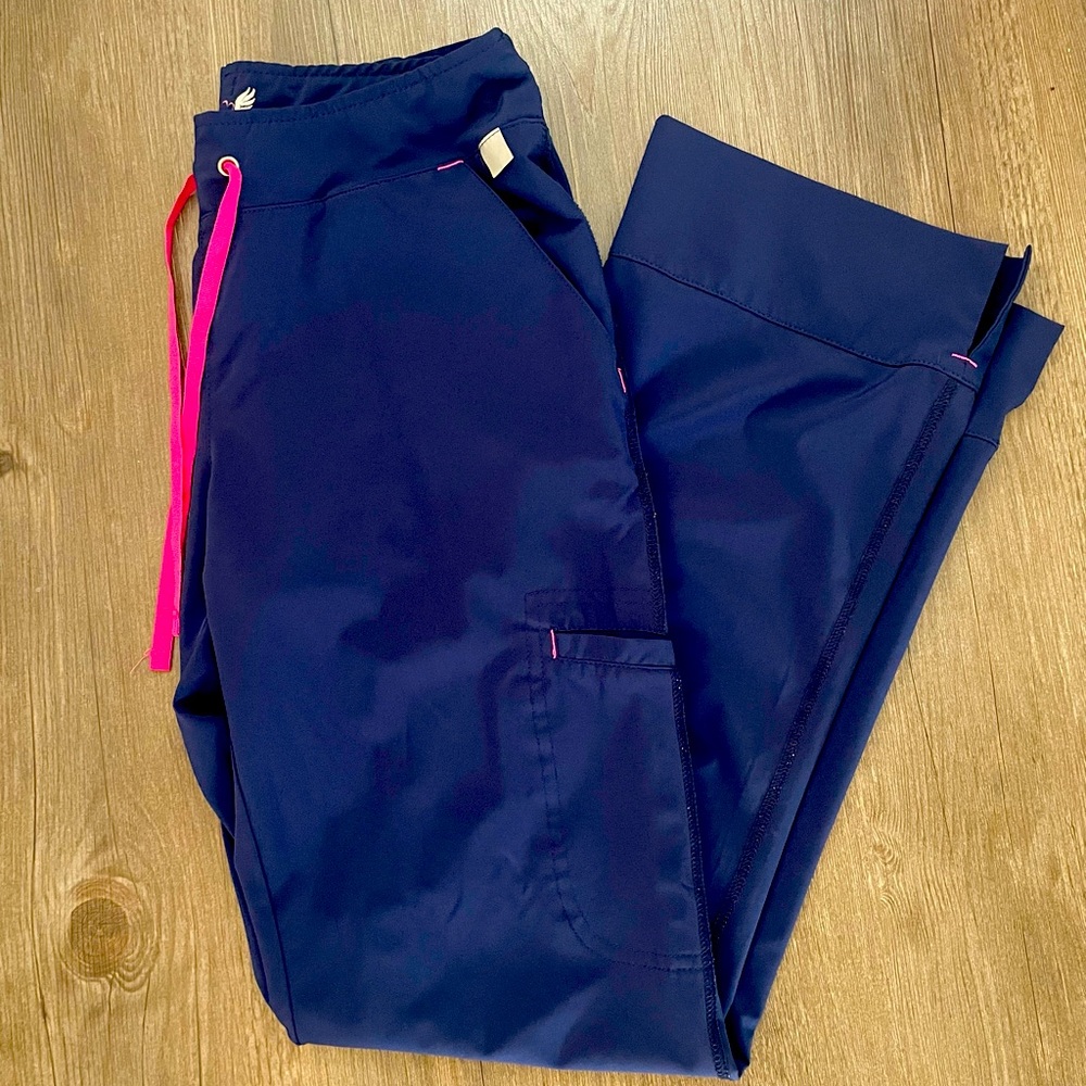 Scrub pants